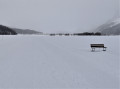 Banc-luge au milieu du lac Banc-luge au milieu du lac