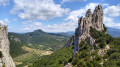 Dentelles Sarrasines und Überquerung des Rocher du Turk von Vacqueyras aus Dentelles Sarrasines and crossing of Rocher du Turk from Vacqueyras