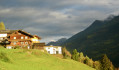 Oberhalb des Weilers Glanz Au-dessus du hameau de Glanz