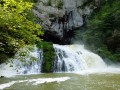 La source du Lison et le Belvédère du Vieux Château La source du Lison et le Belvédère du Vieux Château