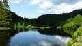 Rundgang um den Lac de Lispach vorbei am Abri des Champis Circuit autour du Lac de Lispach en passant par l'Abri des Champis