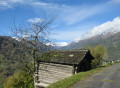 Von Huben nach Matrei, oberhalb der Isel (Osttirol) De Huben à Matrei, au-dessus de l'Isel (Tyrol Oriental)