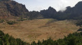 Du cratère Cova à la route de Lombinho de la vallée de Paùl Du cratère Cova à la route de Lombinho de la vallée de Paùl