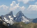 Vue vers le Sud sur la Dent d'Oche Vue vers le Sud sur la Dent d'Oche